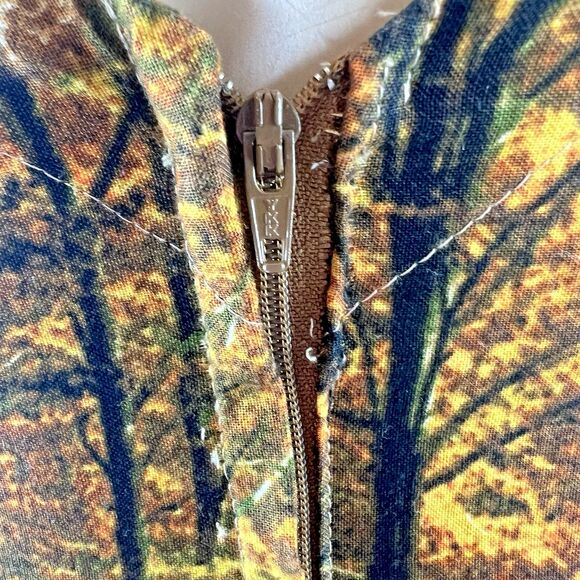 Retrolicious Dress Size XS Fall Forest Autumn Novelty Nature A Line Cap Sleeve - Picture 9 of 11
